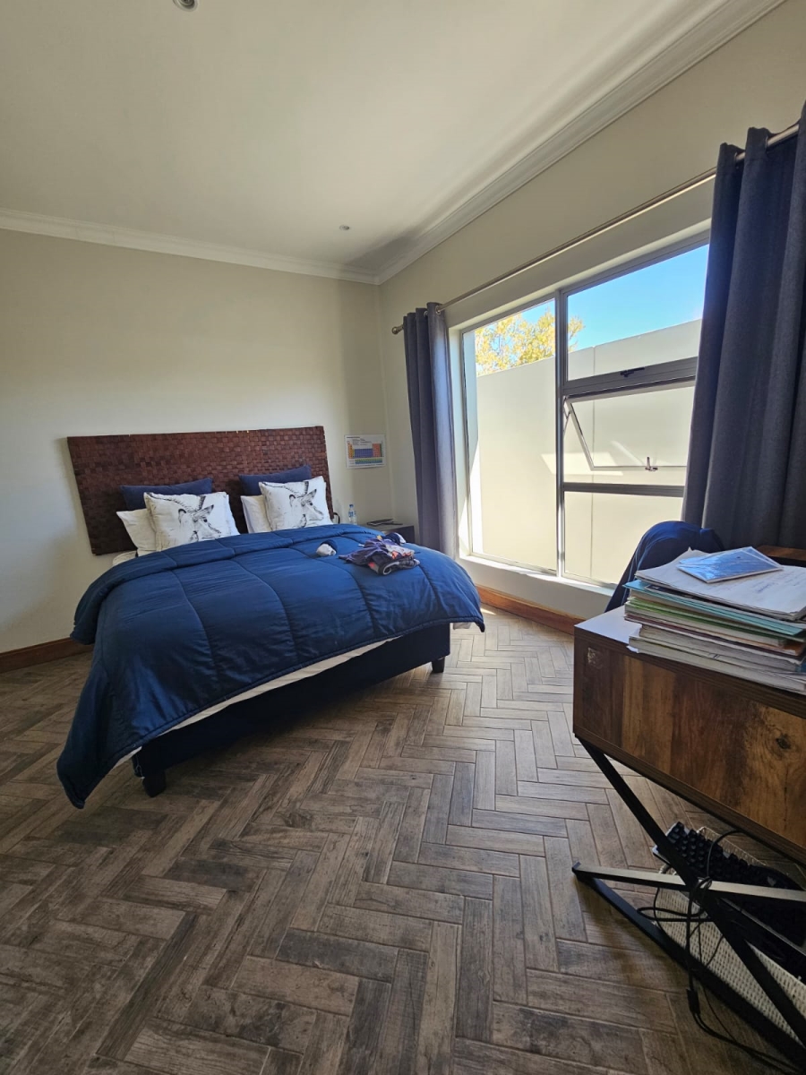 5 Bedroom Property for Sale in St Helena Free State